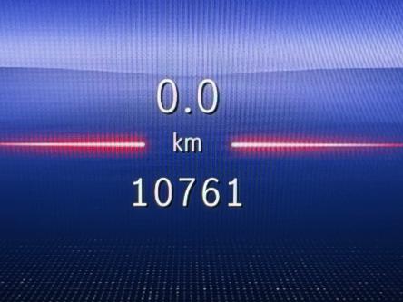 MERCEDES-BENZ EQB 300 4M AMG Night Pack, Panorama, Keyless-Go, Camera, Led