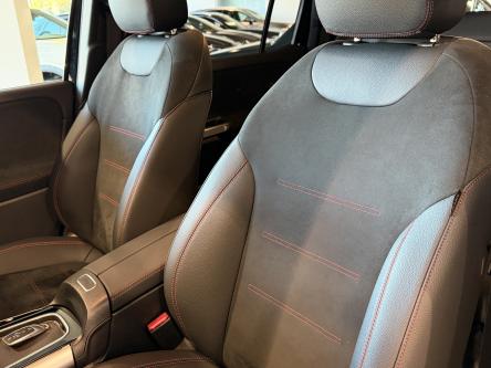 MERCEDES-BENZ EQB 300 4M AMG Night Pack, Panorama, Keyless-Go, Camera, Led