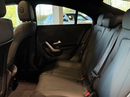 MERCEDES-BENZ CLA 180 Progressive Night Pack, Panorama, Achteruitrij Camera, Led