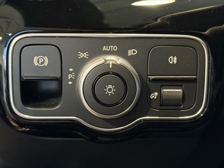 MERCEDES-BENZ CLA 180 Progressive Night Pack, Panorama, Achteruitrij Camera, Led