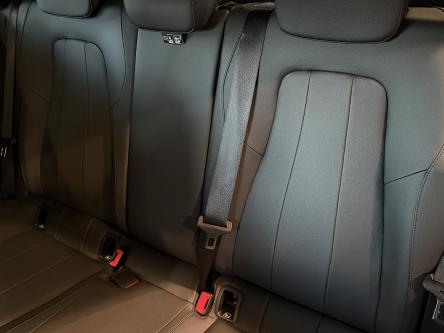 MERCEDES-BENZ CLA 180 Progressive Night Pack, Panorama, Achteruitrij Camera, Led