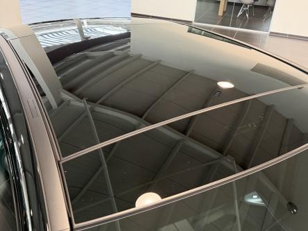 MERCEDES-BENZ A 200 Amg Night Pack, Panorama, 19 Inch Alu, Led, Mbux