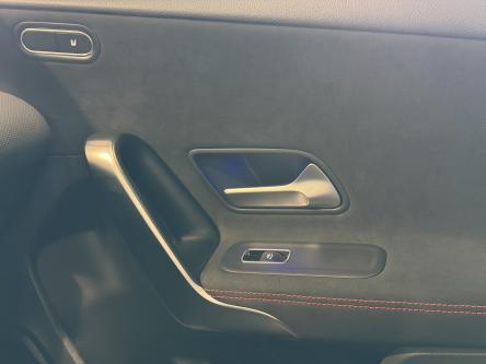 MERCEDES-BENZ A 200 Amg Night Pack, Panorama, 19 Inch Alu, Led, Mbux