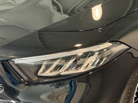 MERCEDES-BENZ A 200 Amg Night Pack, Panorama, 19 Inch Alu, Led, Mbux