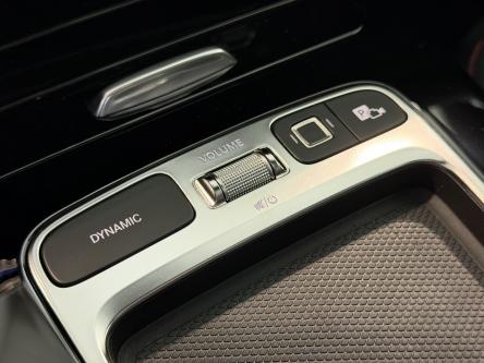 MERCEDES-BENZ A 200 Amg Night Pack, Panorama, 19 Inch Alu, Led, Mbux