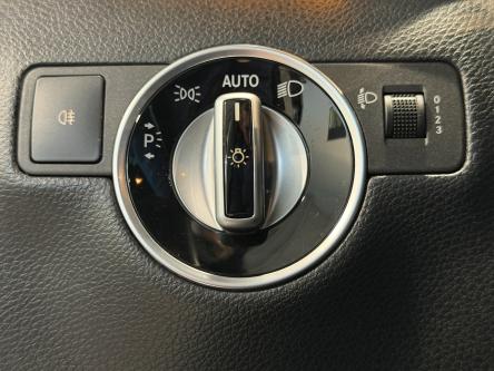 MERCEDES-BENZ B 180 Urban Only 64.000KM!! Navi, Pdc, Led