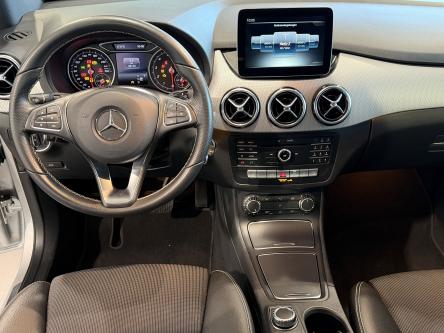 MERCEDES-BENZ B 180 Urban Only 64.000KM!! Navi, Pdc, Led