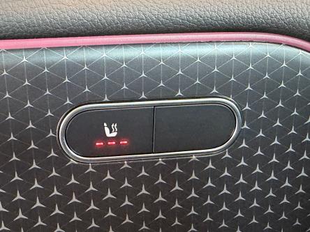 MERCEDES-BENZ EQB 300 4M Progressive Panorama, Achteruitrij Camera, Mbux, DAB, Led