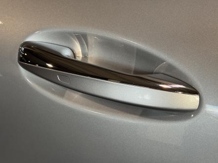 MERCEDES-BENZ CLA 180 SB Progressive 360 Camera, Adaptieve Cruise Control, Keyless-Go, Led