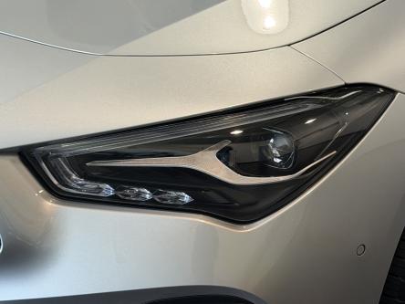MERCEDES-BENZ CLA 180 SB Progressive 360 Camera, Adaptieve Cruise Control, Keyless-Go, Led