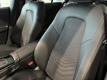 MERCEDES-BENZ CLA 180 SB Progressive 360 Camera, Adaptieve Cruise Control, Keyless-Go, Led