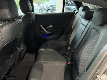 MERCEDES-BENZ CLA 180 SB Progressive 360 Camera, Adaptieve Cruise Control, Keyless-Go, Led