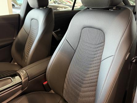 MERCEDES-BENZ CLA 180 SB Progressive 360 Camera, Adaptieve Cruise Control, Keyless-Go, Led