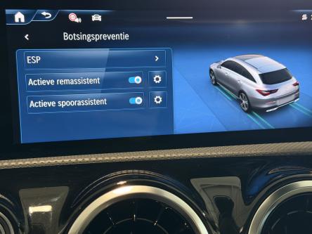 MERCEDES-BENZ CLA 180 SB Progressive Trekhaak, Night Pack, Led, Mbux