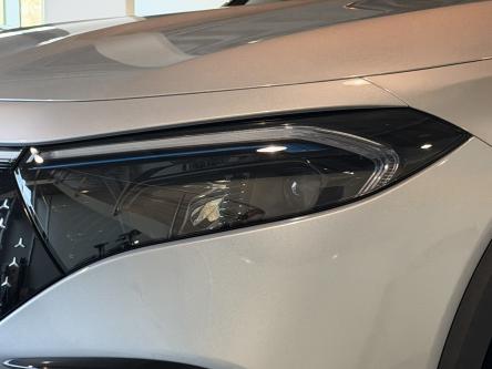 MERCEDES-BENZ EQB 300 4M Amg Panorama, 360 Camera, Night Pack, ACC