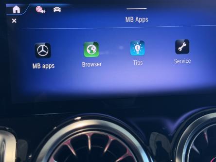 MERCEDES-BENZ EQB 300 4M Amg Panorama, 360 Camera, Night Pack, ACC