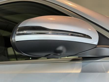 MERCEDES-BENZ EQB 300 4M Amg Panorama, 360 Camera, Night Pack, ACC