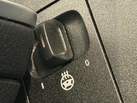 MERCEDES-BENZ EQB 300 4M Amg Panorama, 360 Camera, Night Pack, ACC