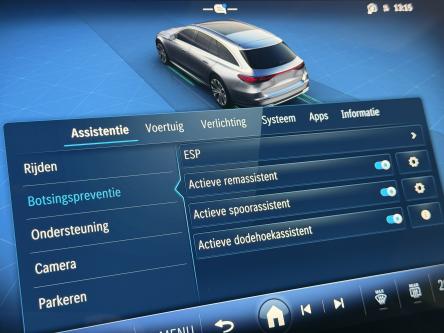 MERCEDES-BENZ E 300 e Break Amg Mbux Superscreen, Head-Up Display, Night Pack, ACC