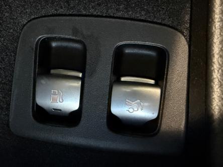 MERCEDES-BENZ E 300 e Break Amg Mbux Superscreen, Head-Up Display, Night Pack, ACC