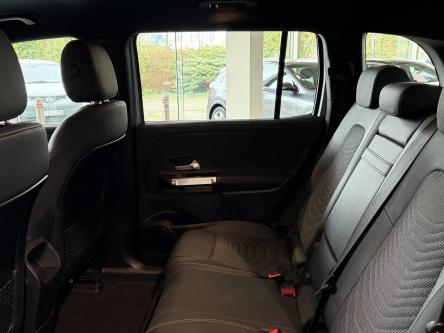 MERCEDES-BENZ EQB 300 4M Progressive Achteruitrij Camera, Dodehoeks Assist, Mbux, Led