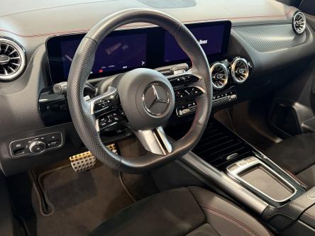 MERCEDES-BENZ EQA 300 4M AMG Panorama, 360 Camera, Night Pack, Memory Seats