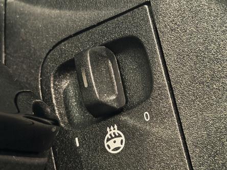 MERCEDES-BENZ EQA 300 4M AMG Panorama, 360 Camera, Night Pack, Memory Seats