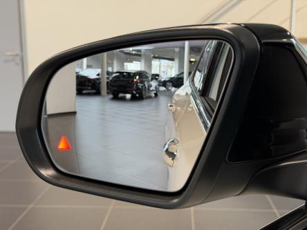 MERCEDES-BENZ EQA 300 4M AMG Panorama, 360 Camera, Night Pack, Memory Seats