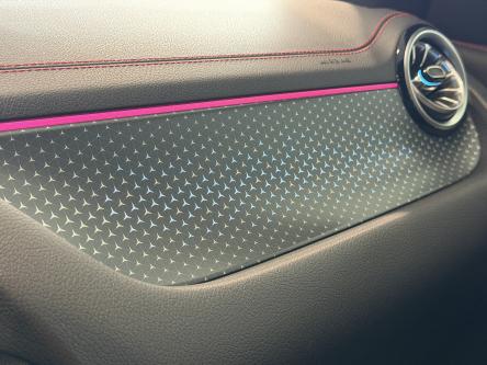 MERCEDES-BENZ EQA 350 4M AMG Panorama, 360 Camera, ACC, Night Pack, Memory