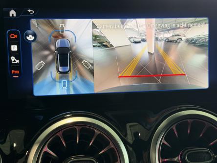 MERCEDES-BENZ EQA 350 4M AMG Panorama, 360 Camera, ACC, Night Pack, Memory