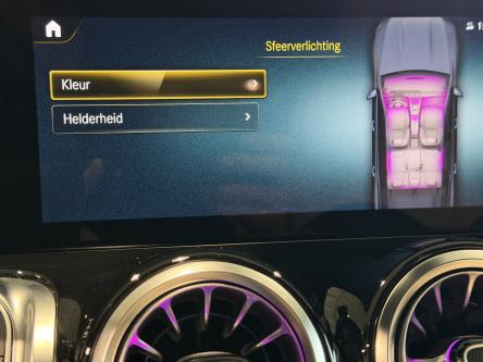 MERCEDES-BENZ GLB 180 Progressive Panorama, Trekhaak, Night Pack, Led, Mbux