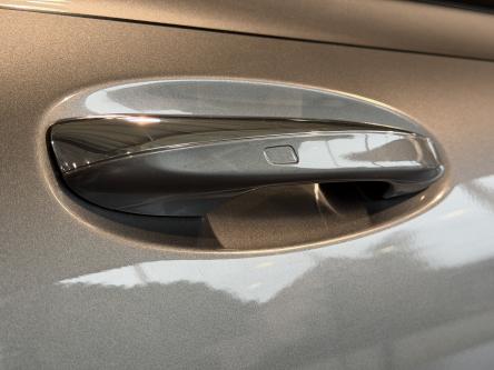 MERCEDES-BENZ GLB 180 Progressive Panorama, Trekhaak, Night Pack, Led, Mbux