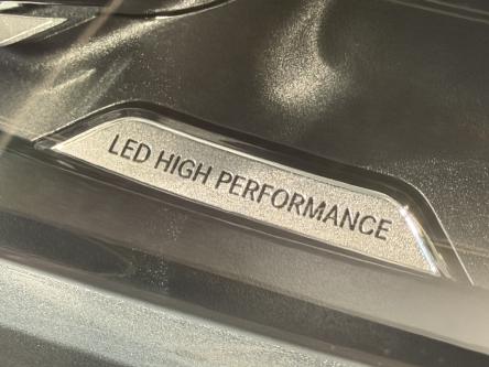 MERCEDES-BENZ GLB 180 Progressive Panorama, Trekhaak, Night Pack, Led, Mbux