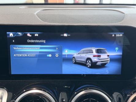 MERCEDES-BENZ GLB 180 Progressive 7 Seats, Night Pack, Camera, Led