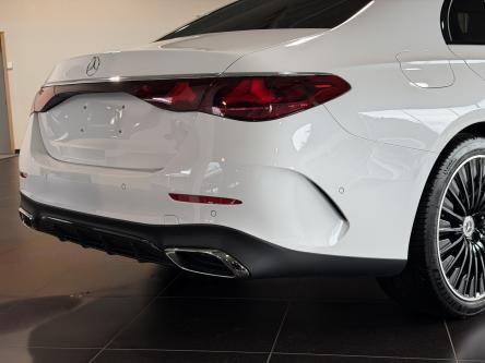 MERCEDES-BENZ E 200 AMG Night Pack, Keyless-Go, Distronic, Camera, Led