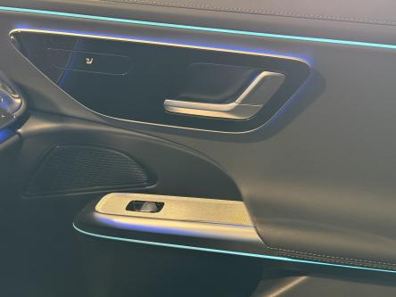 MERCEDES-BENZ E 200 AMG Night Pack, Keyless-Go, Distronic, Camera, Led