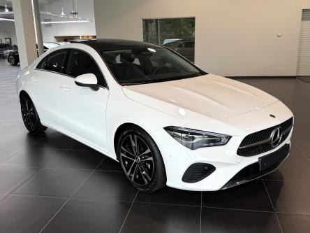 MERCEDES-BENZ CLA 180 Progressive Panorama, Guard 360, Led, Camera