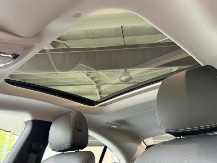 MERCEDES-BENZ CLA 180 Progressive Panorama, Guard 360, Led, Camera