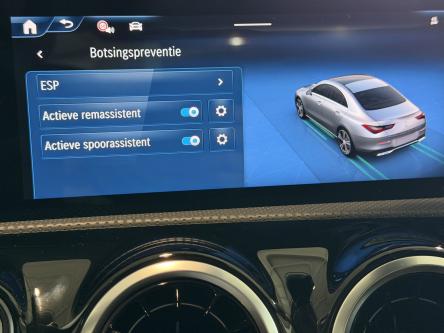 MERCEDES-BENZ CLA 180 Progressive Panorama, Guard 360, Led, Camera