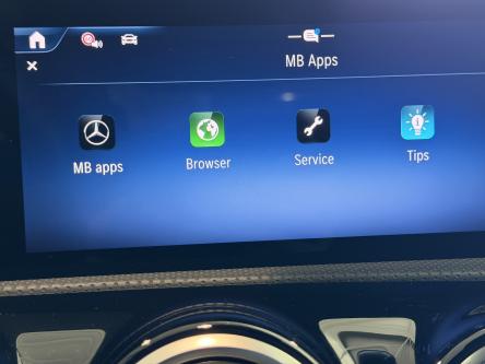 MERCEDES-BENZ CLA 180 Progressive Night Pack, Burmester Sound, 360 Camera, Distronic