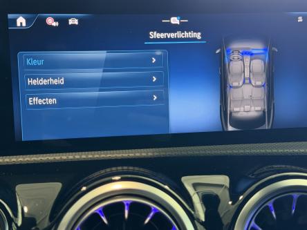 MERCEDES-BENZ CLA 180 Progressive Night Pack, Burmester Sound, 360 Camera, Distronic