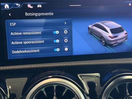 MERCEDES-BENZ CLA 200 SB AMG 360 Camera, Distronic, Keyless-Go, Led