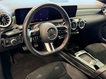 MERCEDES-BENZ CLA 200 SB AMG 360 Camera, Distronic, Keyless-Go, Led