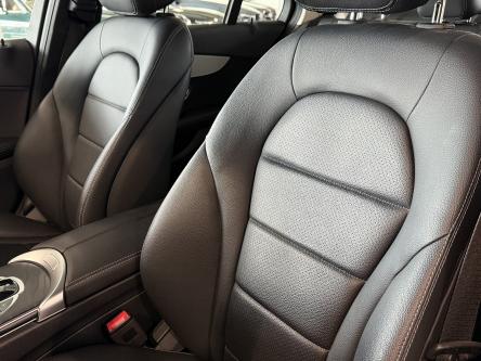 MERCEDES-BENZ C 180 Avantgarde Camera, Pdc, Led, Only 32500 km !!