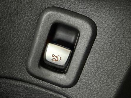 MERCEDES-BENZ C 180 Avantgarde Camera, Pdc, Led, Only 32500 km !!