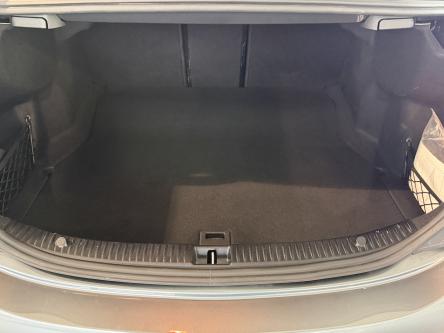 MERCEDES-BENZ C 180 Avantgarde Camera, Pdc, Led, Only 32500 km !!