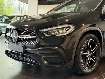 MERCEDES-BENZ GLA 220 d 4M Amg Camera, keyless-Go, Led