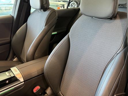 MERCEDES-BENZ C 300 e Break Avantgarde Panorama, Memory Seats, Camera, Led