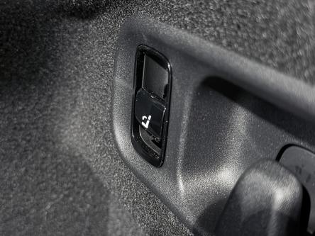 MERCEDES-BENZ C 180 Amg Night Pack, Camera, Led, Pdc