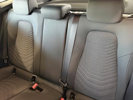 MERCEDES-BENZ GLA 250 e Progressive Trekhaak, Memory Seats, Camera, Sfeerverlichting, Led